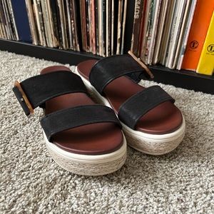 MIA sandals. Size 7.